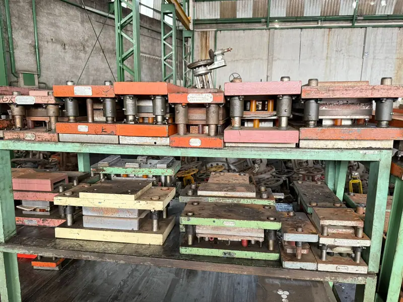 Molde de injeção para bases para estampo — item 2 do acervo da 3WS