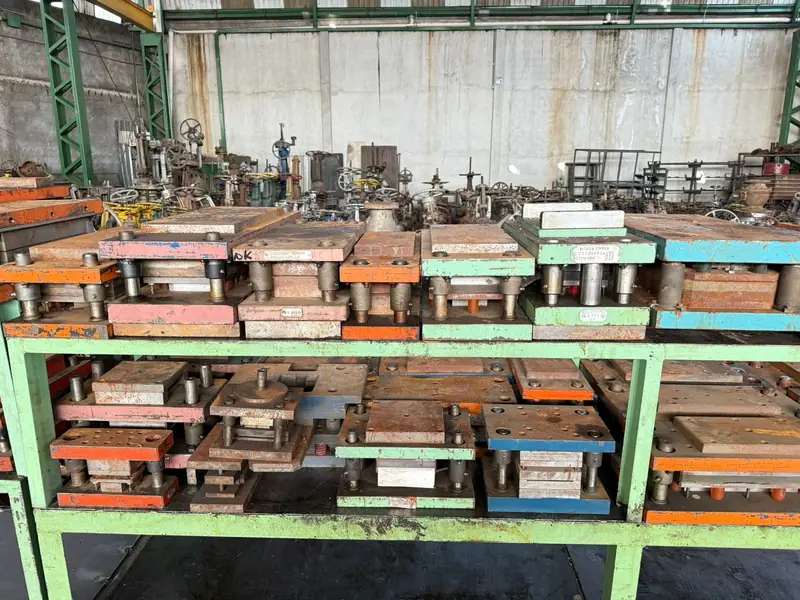 Molde de injeção para bases para estampo — item 3 do acervo da 3WS