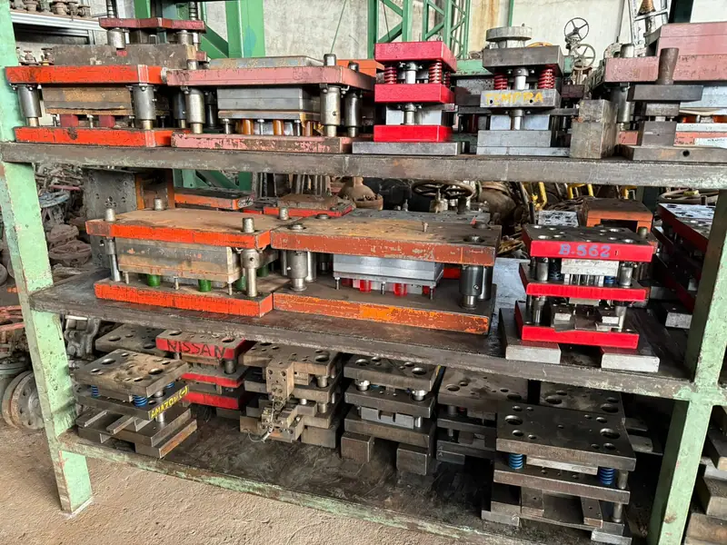 Molde de injeção para bases para estampo — item 7 do acervo da 3WS