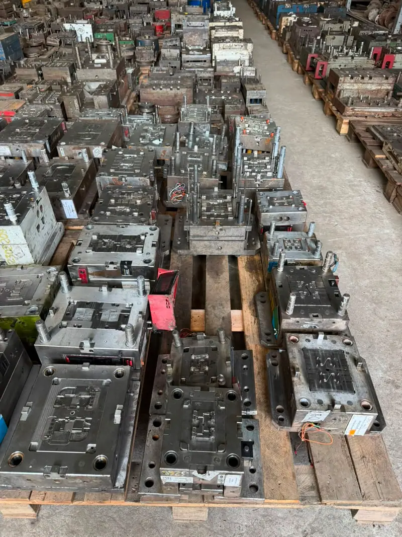 Molde de injeção para porta-moldes postiçados — item 3 do acervo da 3WS