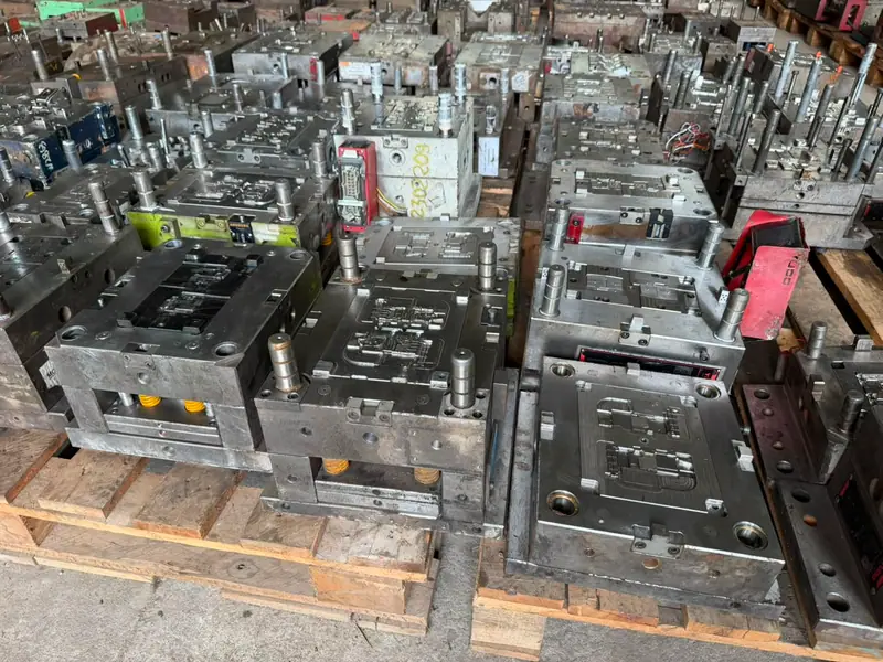 Molde de injeção para porta-moldes postiçados — item 7 do acervo da 3WS