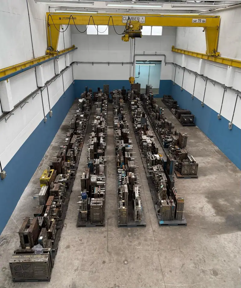 Moldes de injeção plástica para utilidades domésticas no estoque da 3WS Moldes