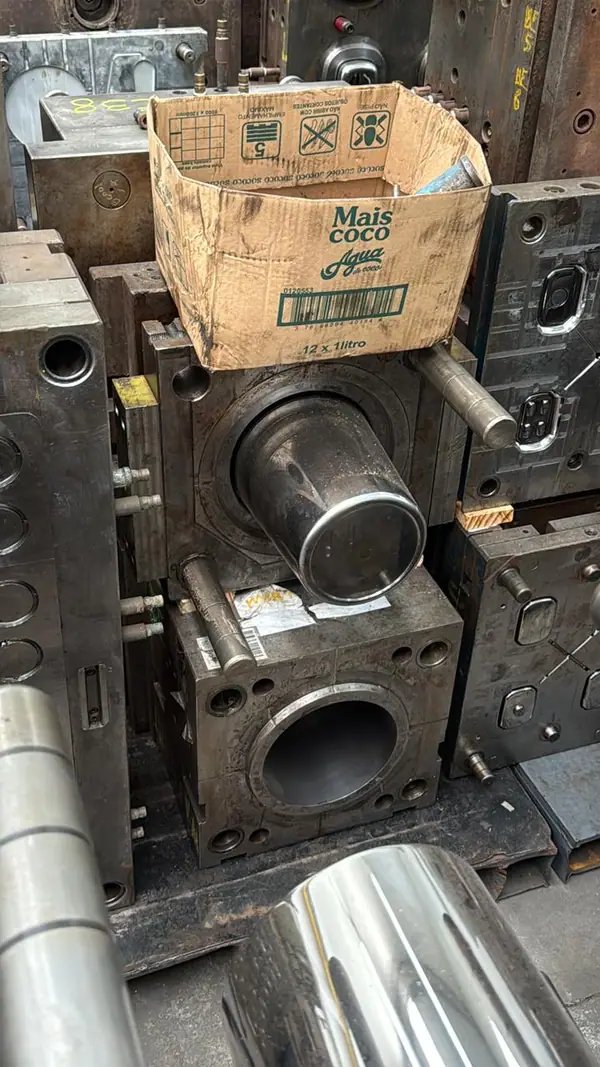 Molde de injeção para vasos, baldes e cestos — item 13 do acervo da 3WS